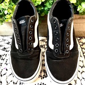 🌈🍀FLASH SALE 💙Vans Sneakers